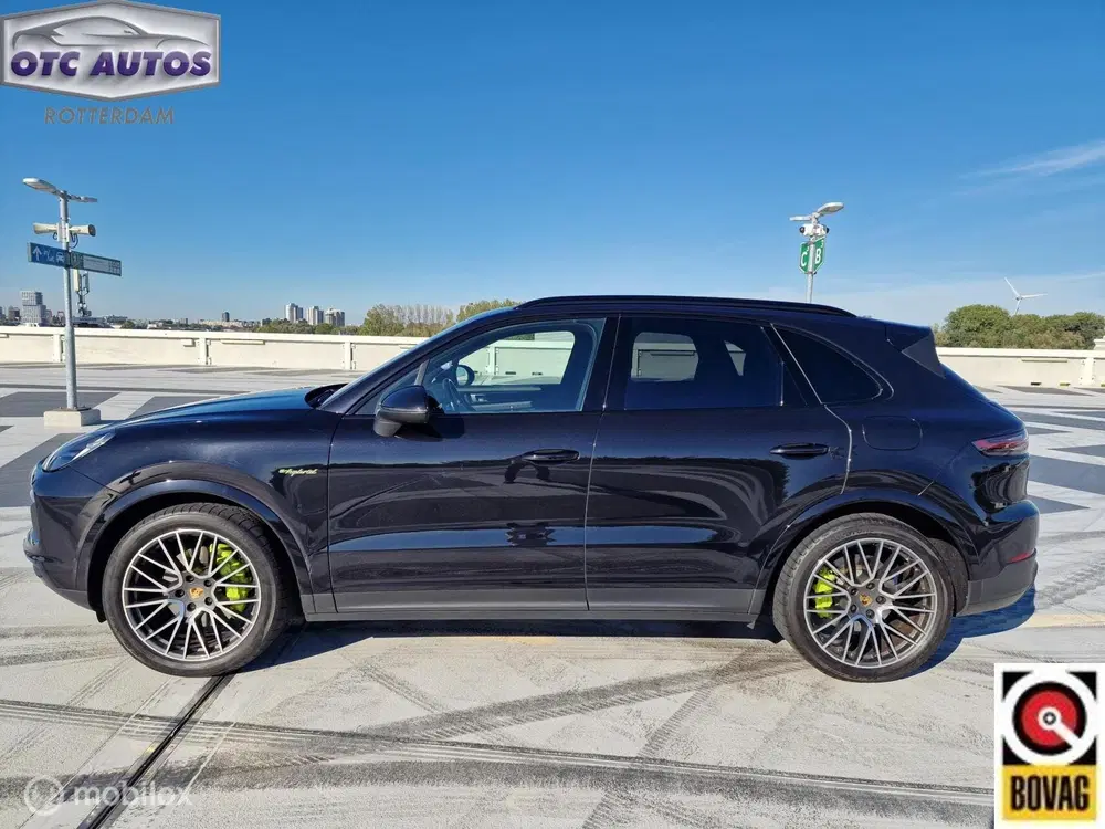 Porsche Cayenne 3.0 E-Hybrid Platinum Edition Dealeronderh uit 2021, foto 6