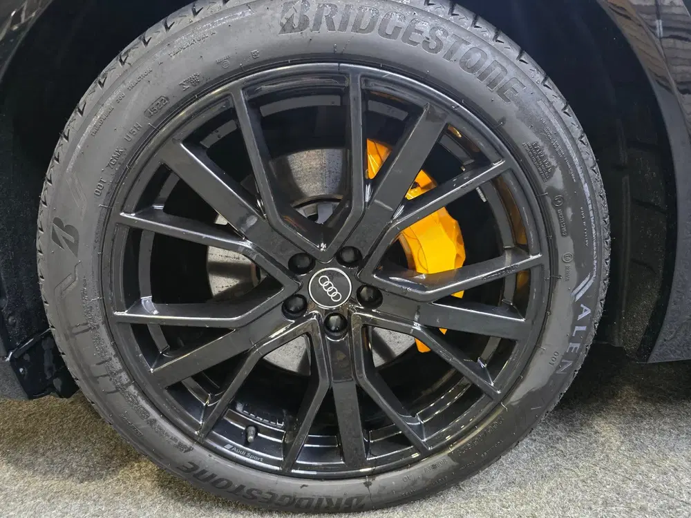 Audi e-tron 55 quattro S edition 95 kWh 2x S-Line Blac uit 2022, foto 2