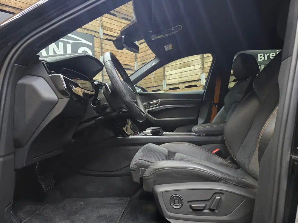 Audi e-tron 55 quattro S edition 95 kWh 2x S-Line Blac uit 2022, foto 6