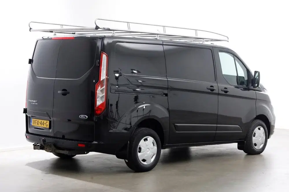 Ford Transit Custom 2.0 TDCI L1H1 Trend Airco uit 2020, foto 2
