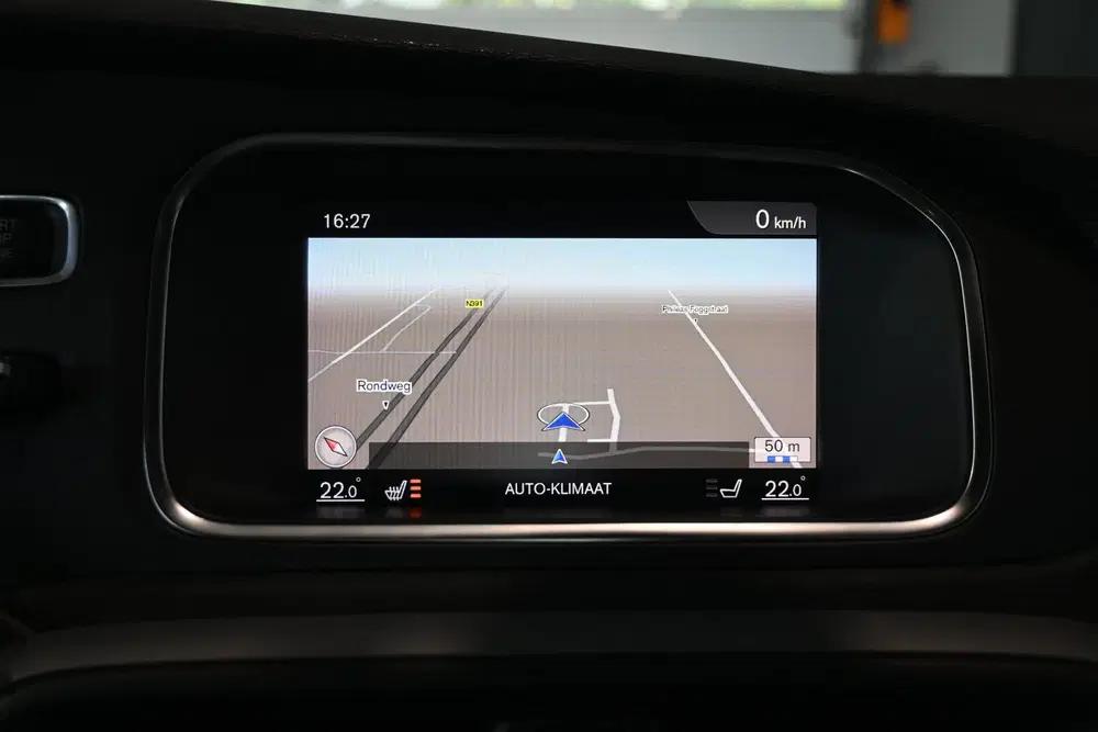 Volvo V40 1.5 T3 Momentum Automaat Clima Cruise cont uit 2019, foto 11