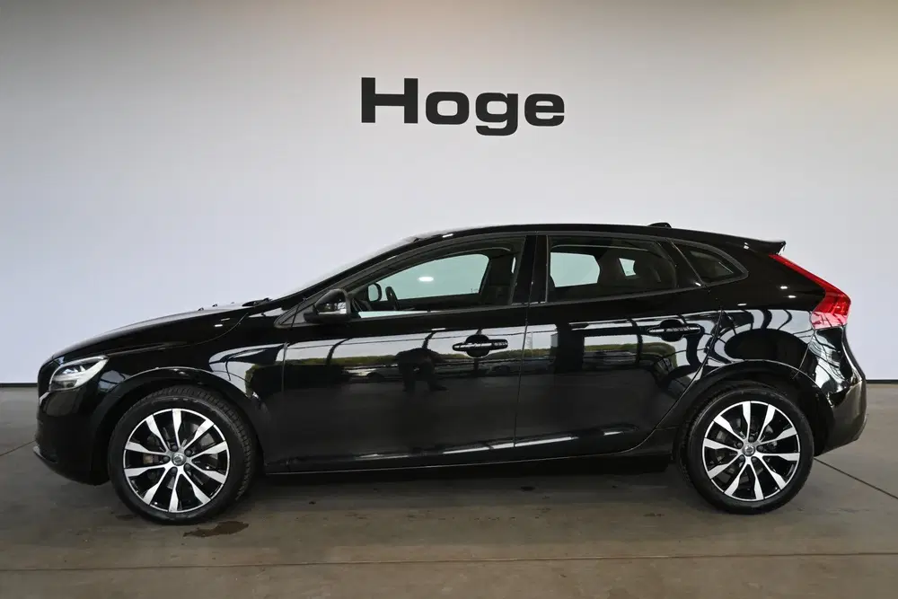 Volvo V40 1.5 T3 Momentum Automaat Clima Cruise cont uit 2019, foto 3