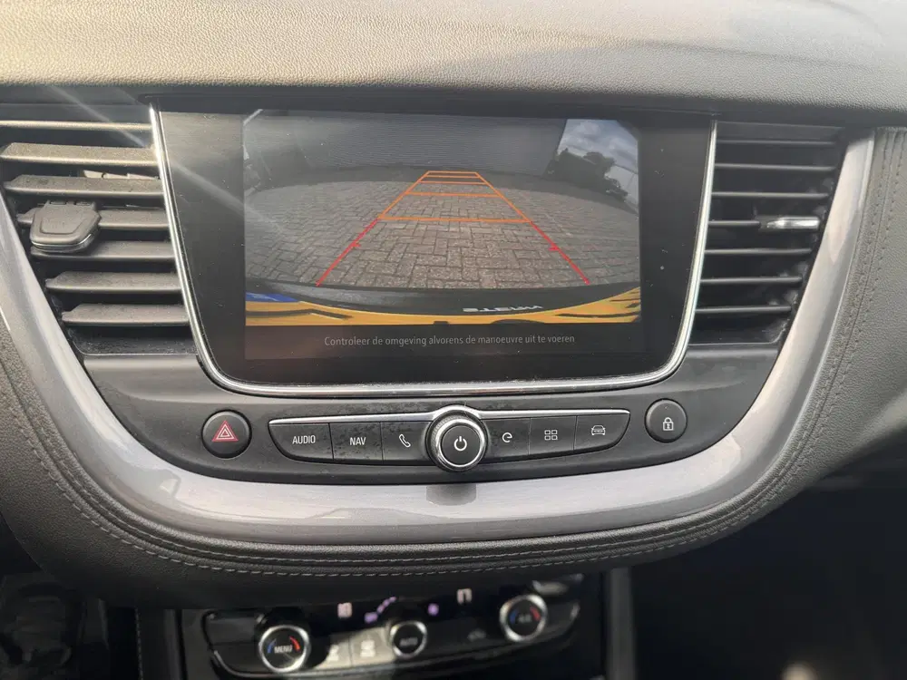 Opel Grandland 1.6 Turbo Hybrid4 Elegance uit 2021, foto 13