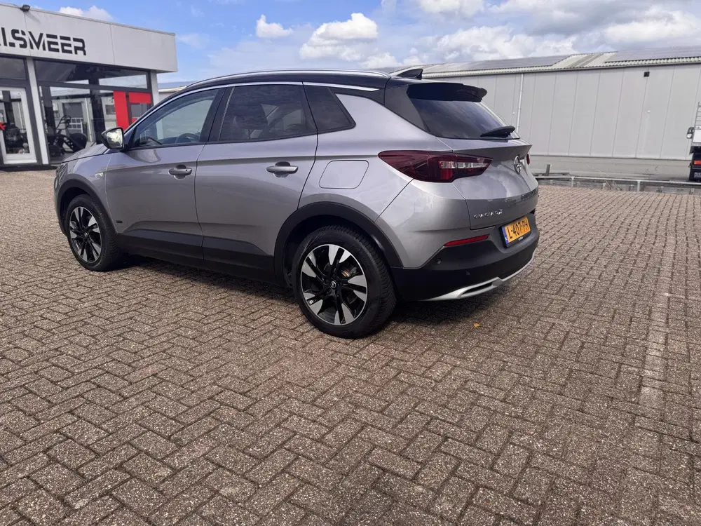 Opel Grandland 1.6 Turbo Hybrid4 Elegance uit 2021, foto 7