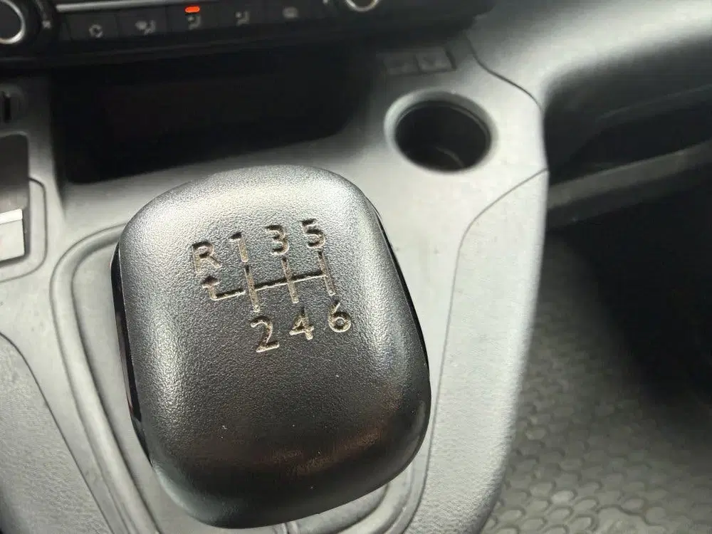 Opel Combo 1.5D L2H1 Edition uit 2022, foto 14