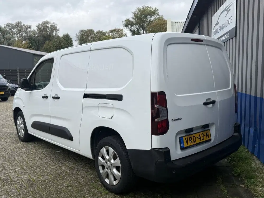 Opel Combo 1.5D L2H1 Edition uit 2022, foto 3