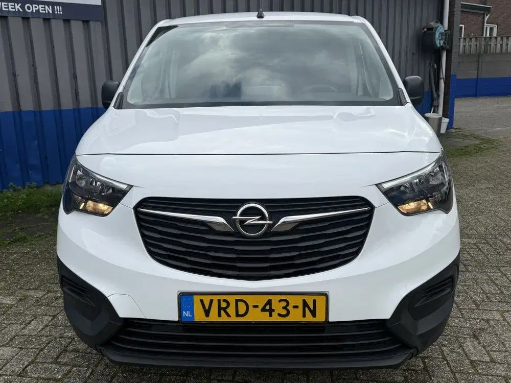 Opel Combo 1.5D L2H1 Edition uit 2022, foto 4