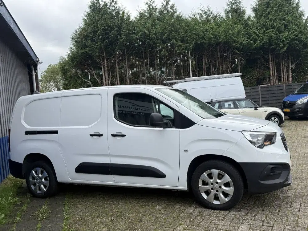 Opel Combo 1.5D L2H1 Edition uit 2022, foto 5