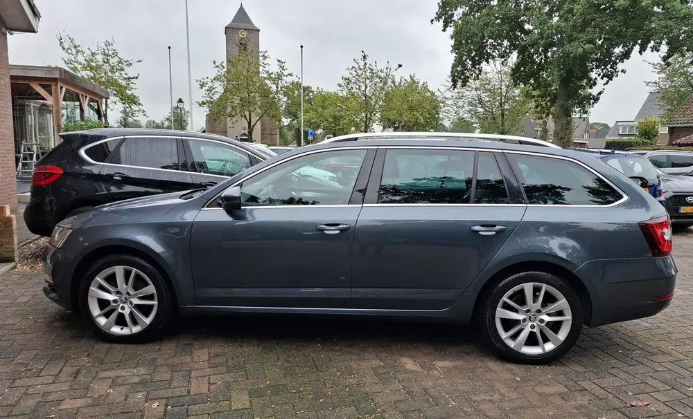 Skoda Octavia 1.0 TSI Greentech Clever Edition Dealer uit 2019, foto 11