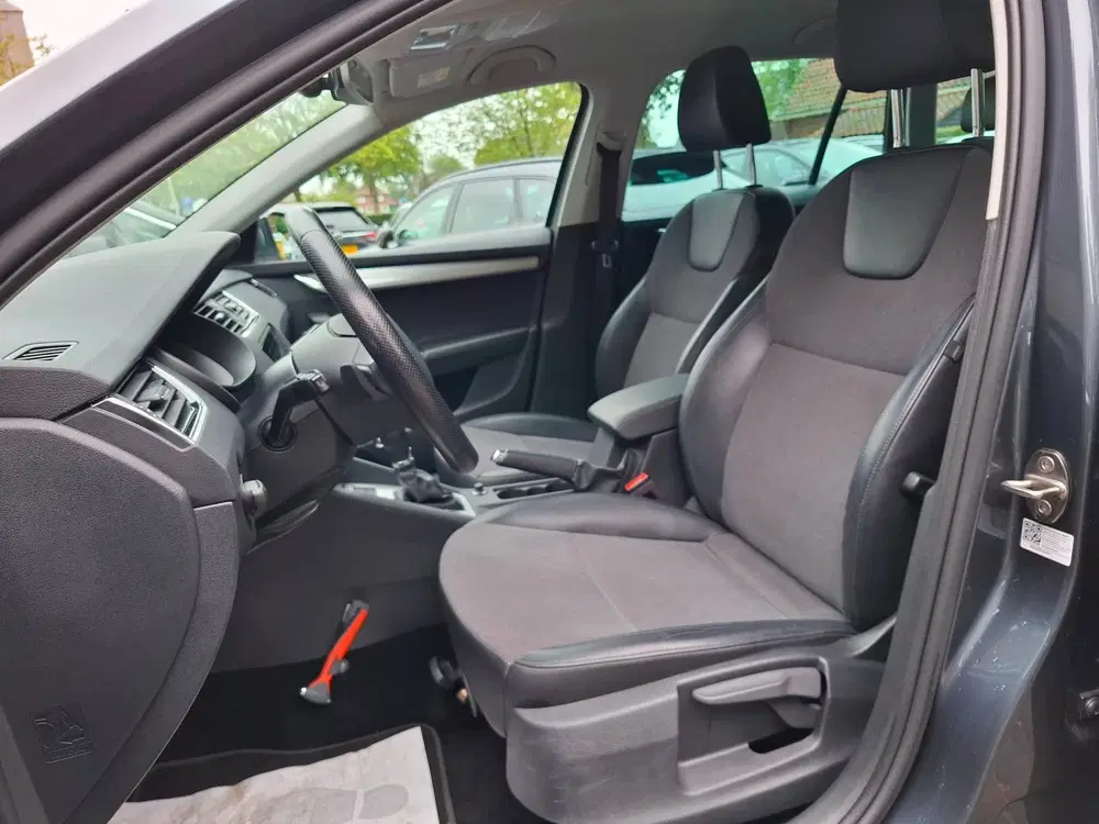 Skoda Octavia 1.0 TSI Greentech Clever Edition Dealer uit 2019, foto 4