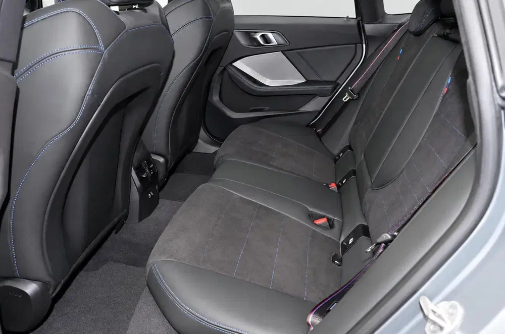 BMW 2-serie Coupé 220 M Sport Automaat uit 2025, foto 15