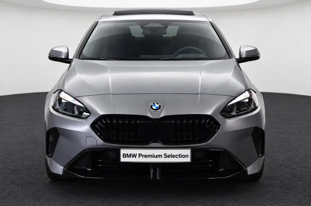 BMW 2-serie Coupé 220 M Sport Automaat uit 2025, foto 2