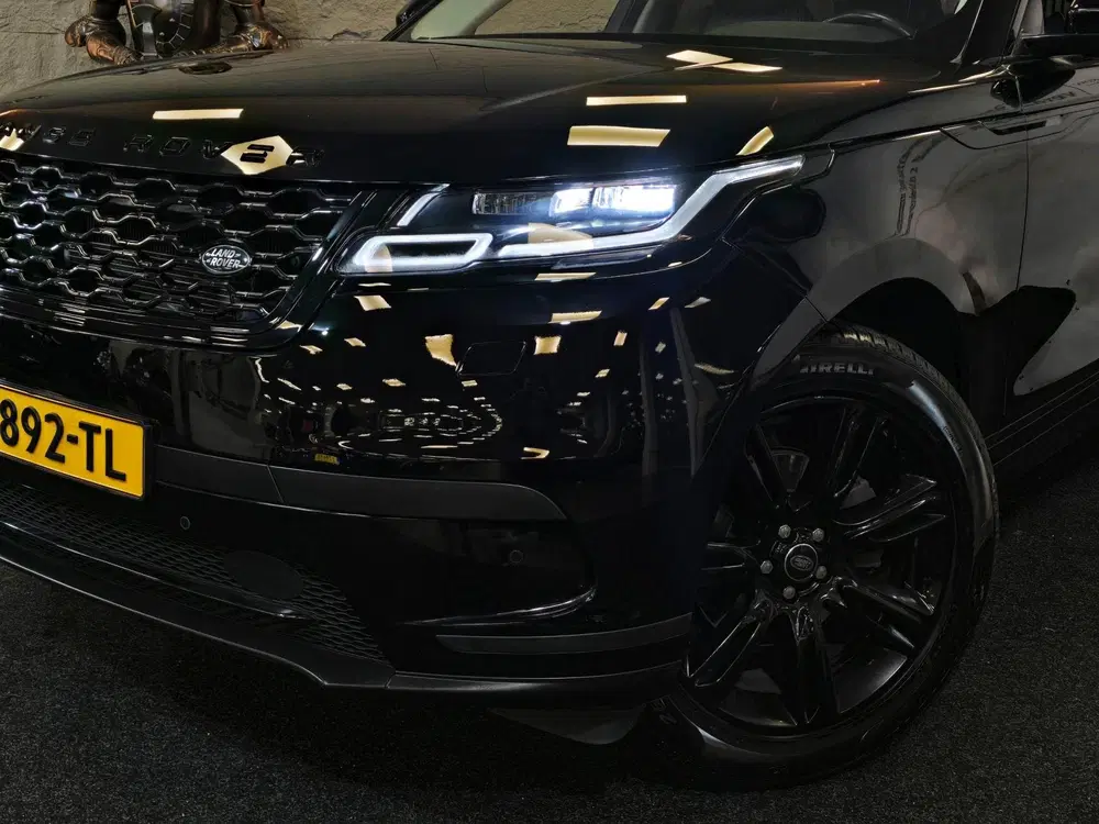 Land Rover Range Rover Velar 2.0 P250 Turbo AWD R-Dynamic SE uit 2019, foto 4