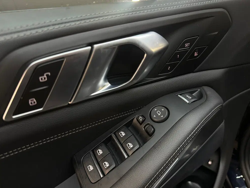 BMW X5 XDrive45e M Sport Pano uit 2022, foto 15
