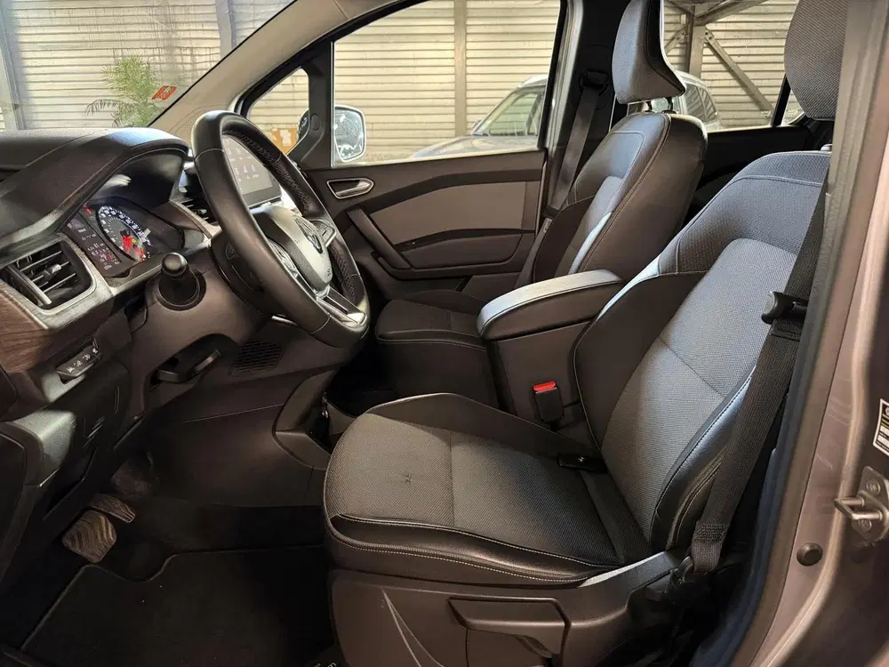 Renault Kangoo 130 pk Techno Automaat uit 2023, foto 9