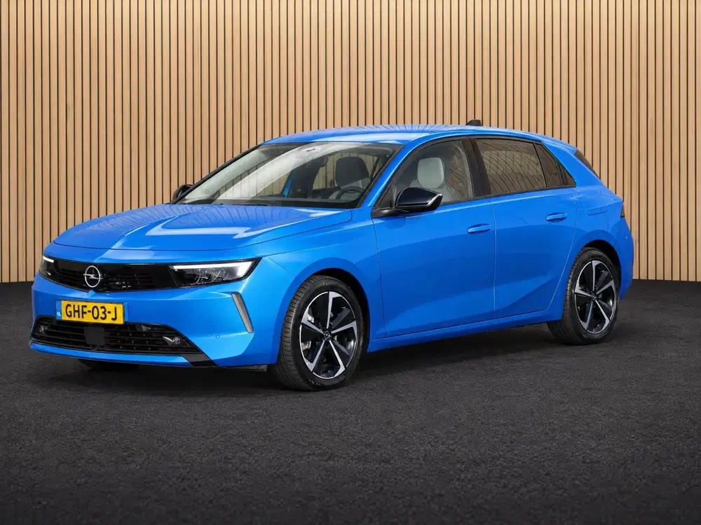 Opel Astra 1.6 Hybrid Elegance uit 2024, foto 7
