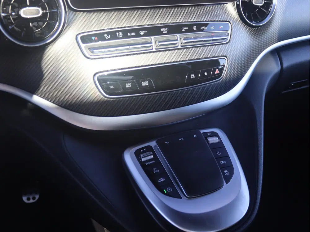 Mercedes-Benz V-Klasse V300d 4-MATIC Lang Avantgarde Edition uit 2021, foto 12