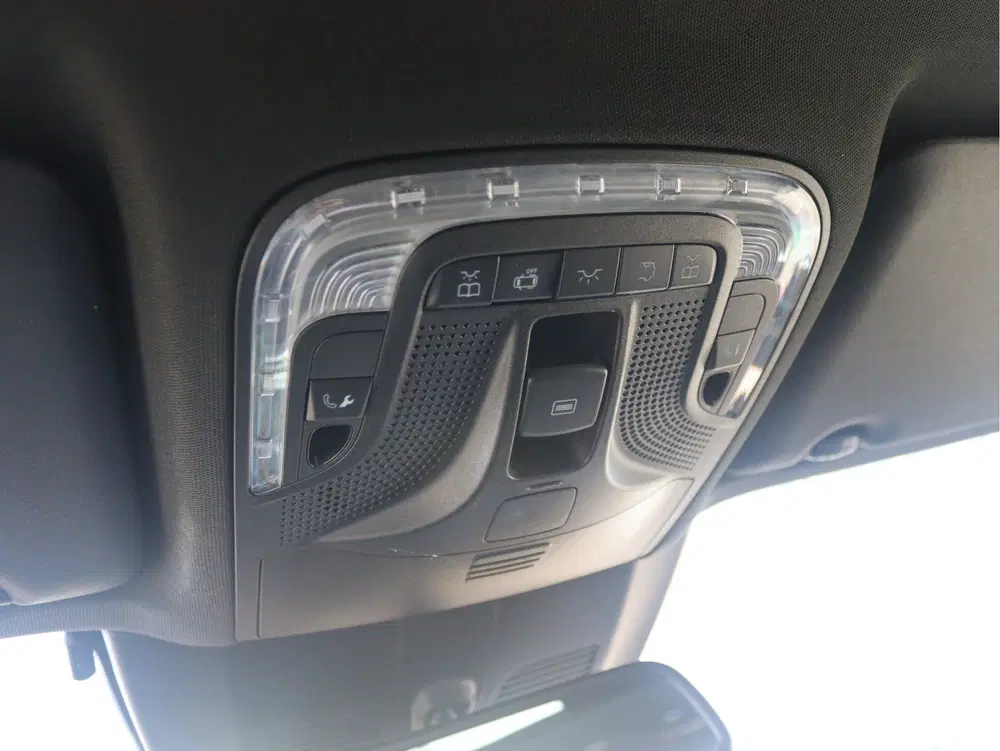 Mercedes-Benz V-Klasse V300d 4-MATIC Lang Avantgarde Edition uit 2021, foto 15