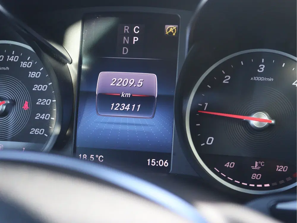 Mercedes-Benz V-Klasse V300d 4-MATIC Lang Avantgarde Edition uit 2021, foto 6