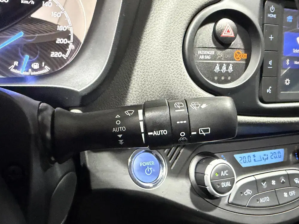 Toyota Yaris 1.5 Hybrid Dynamic Trekhaak uit 2019, foto 12
