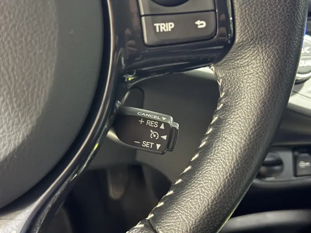 Toyota Yaris 1.5 Hybrid Dynamic Trekhaak uit 2019, foto 14