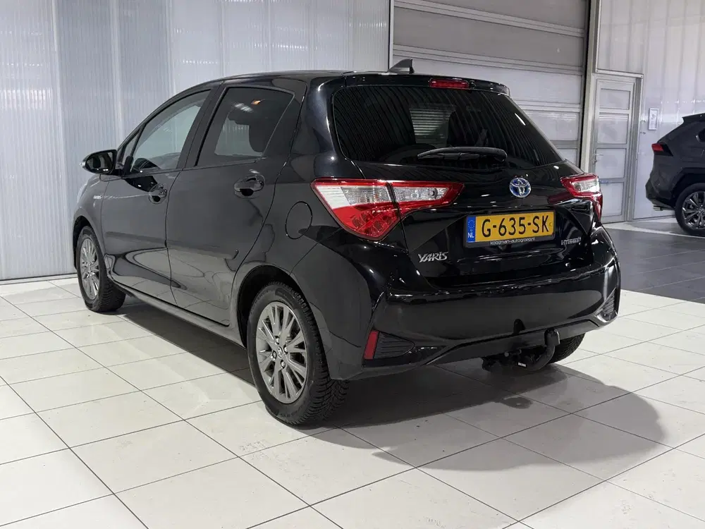 Toyota Yaris 1.5 Hybrid Dynamic Trekhaak uit 2019, foto 15