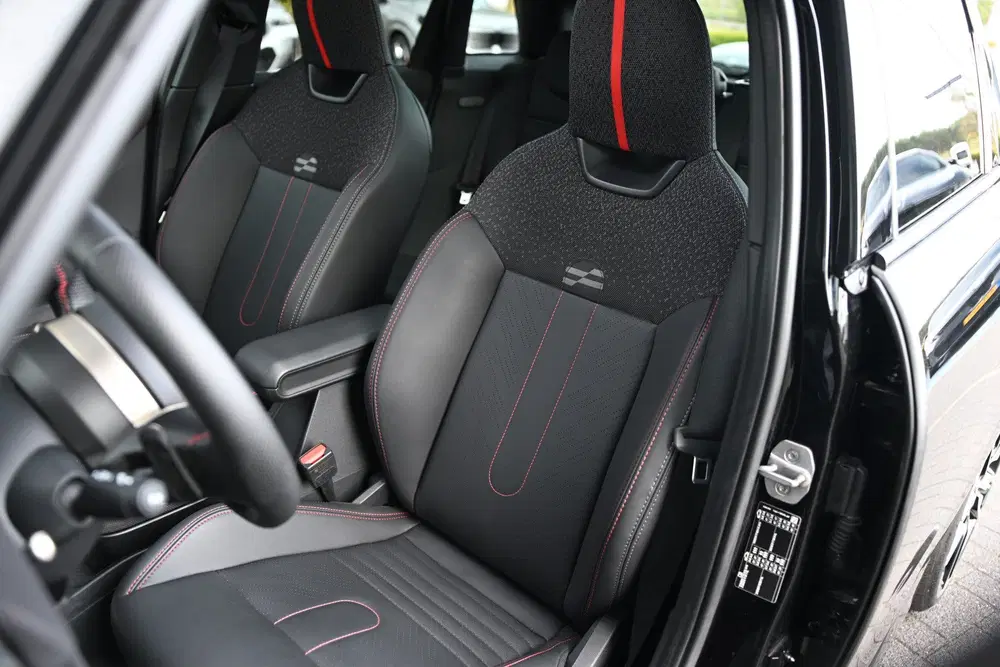 Mini Hatchback Cooper S uit 2026, foto 3