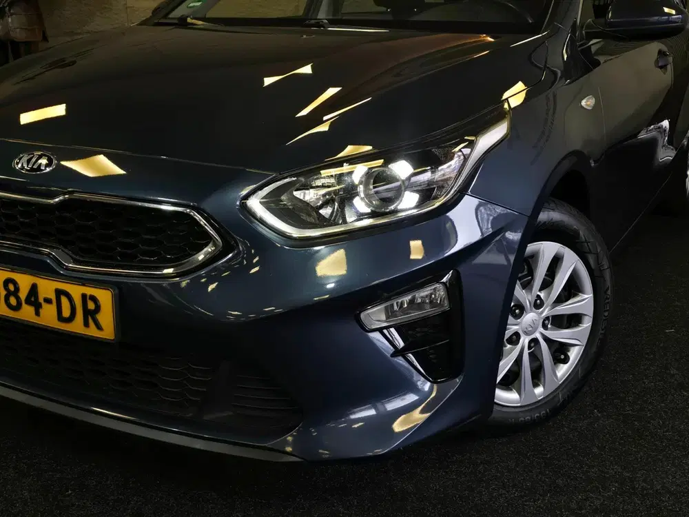 Kia Ceed 1.4 T-GDi DynamicLine uit 2019, foto 5