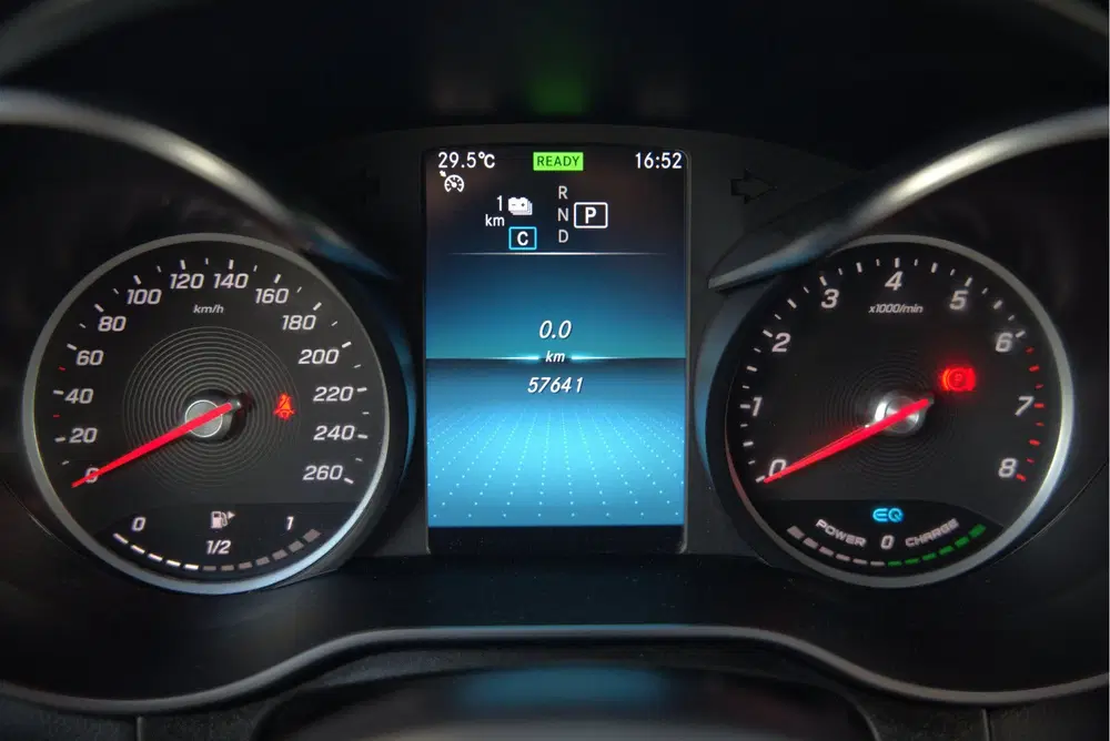 Mercedes-Benz GLC GLC Coupé 300e 4MATIC Premium Plus uit 2022, foto 5
