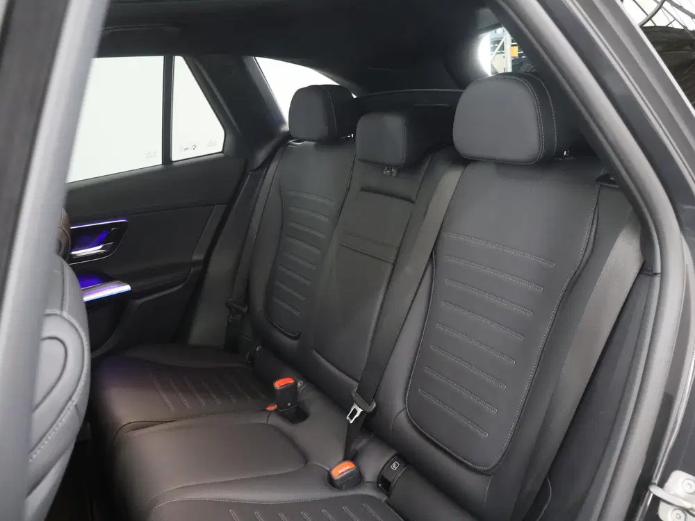 Mercedes-Benz GLC 300e 4MATIC Business Solution AMG uit 2026, foto 11