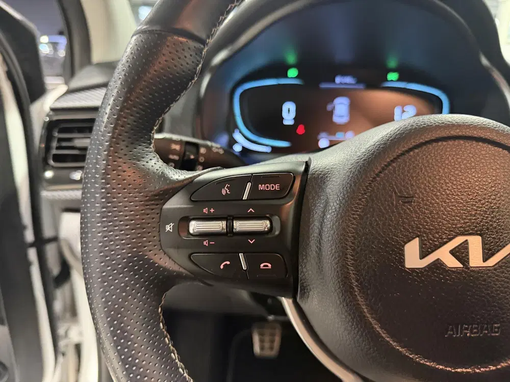 Kia Stonic 1.0 T-GDi MHEV GT-Line Stoel en stuur verw uit 2025, foto 11
