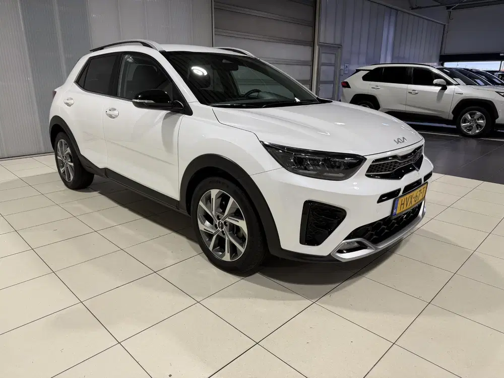Kia Stonic 1.0 T-GDi MHEV GT-Line Stoel en stuur verw uit 2025, foto 8