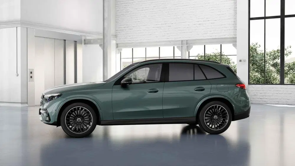 Mercedes-Benz GLC 300e 4MATIC Business Solution AMG uit 2026, foto 2