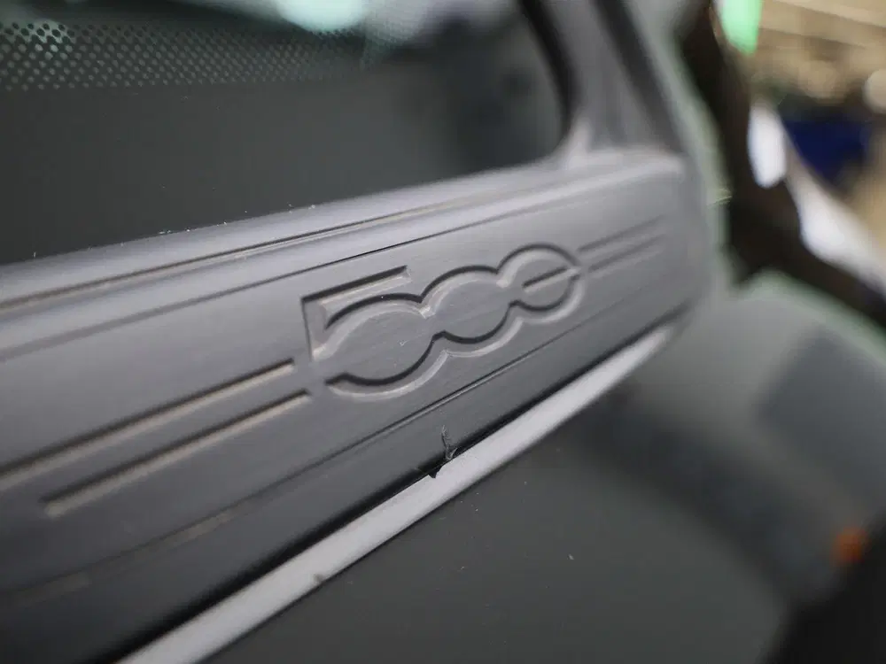 Fiat 500e Business Launch Edition uit 2020, foto 15