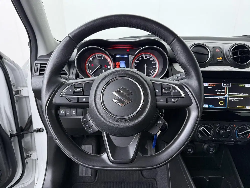 Suzuki Swift 1.2 Select Smart Hybrid uit 2022, foto 11