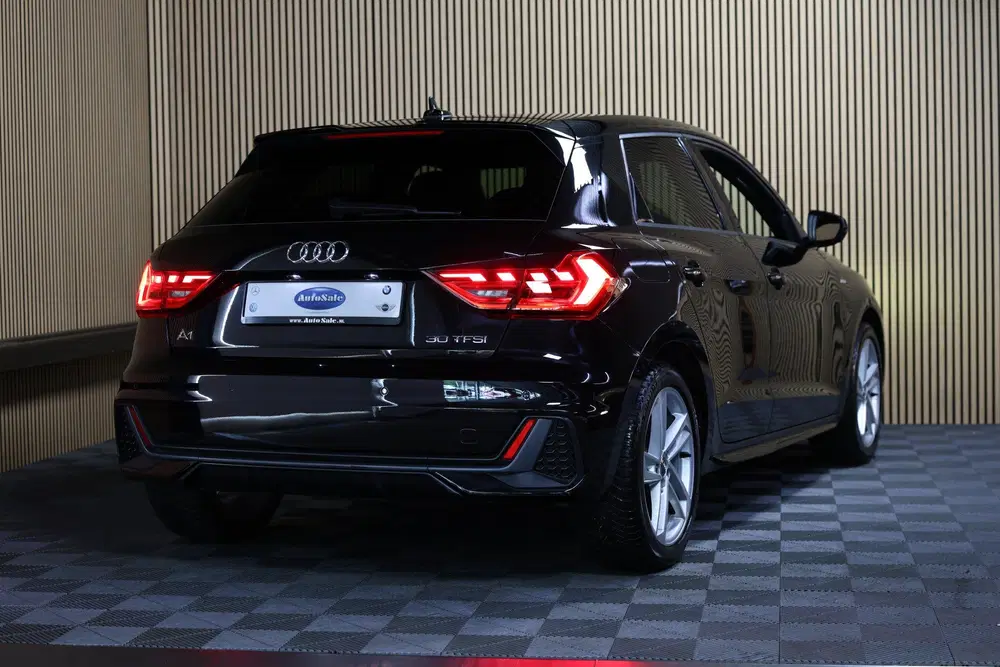 Audi A1 30 TFSI Advanced S LINE epic AUTOM AAT CAR uit 2019, foto 3