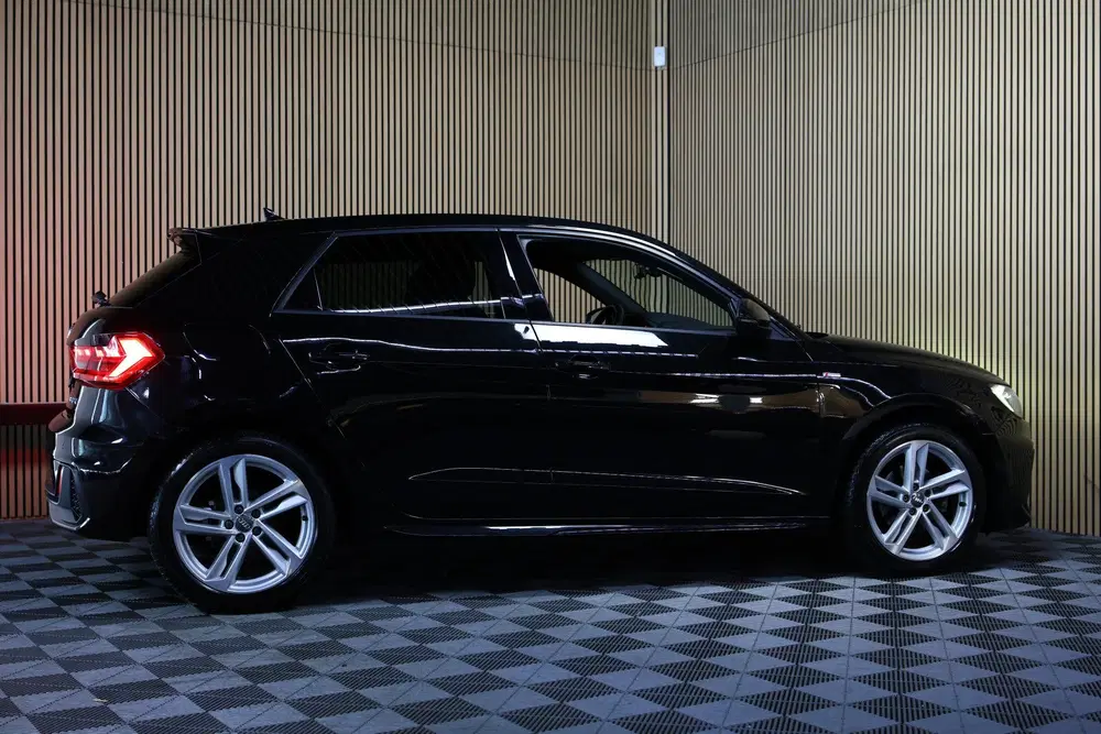 Audi A1 30 TFSI Advanced S LINE epic AUTOM AAT CAR uit 2019, foto 6