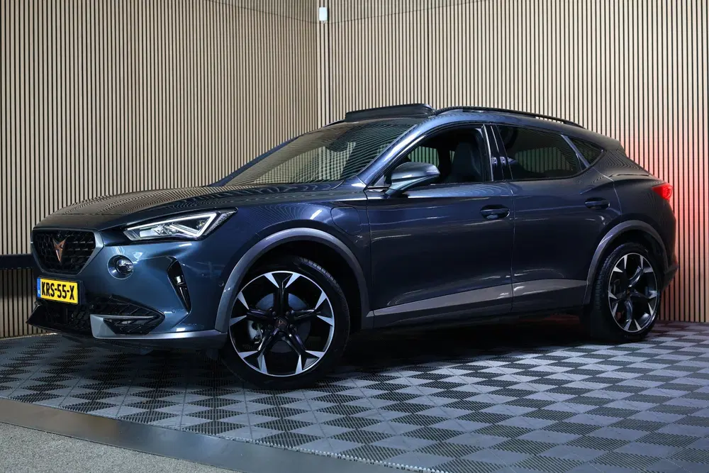Cupra Formentor 1.4 e-Hybrid Adrenaline AVM CARPLAY NAVI P uit 2023, foto 10