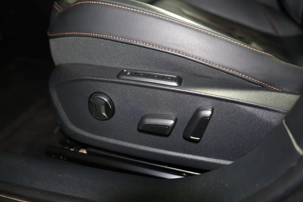 Cupra Formentor 1.4 e-Hybrid Adrenaline AVM CARPLAY NAVI P uit 2023, foto 13