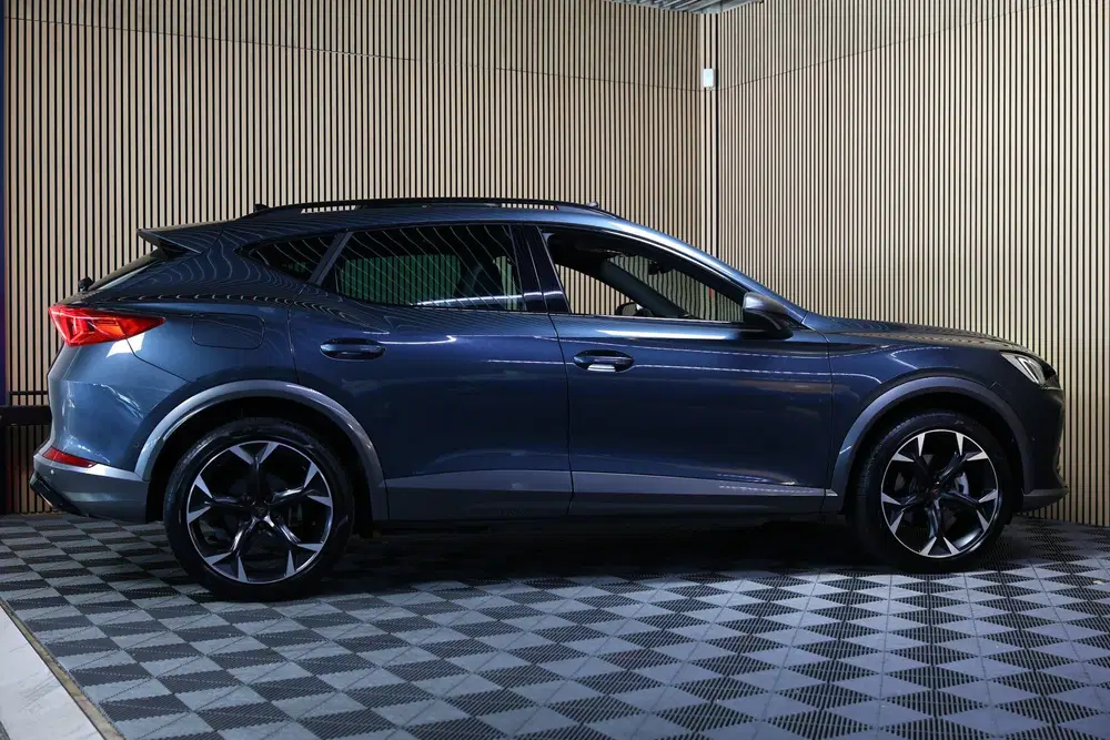 Cupra Formentor 1.4 e-Hybrid Adrenaline AVM CARPLAY NAVI P uit 2023, foto 7