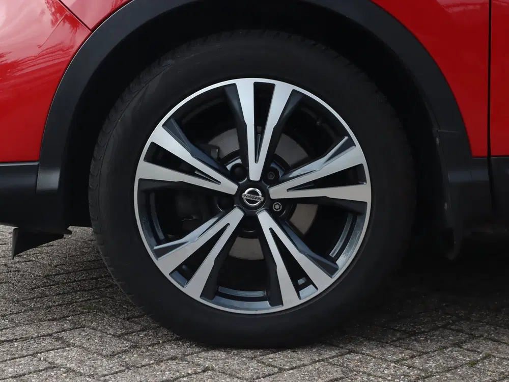 Nissan Qashqai 1.3 DIG-T 160pk Tekna DCT uit 2019, foto 3