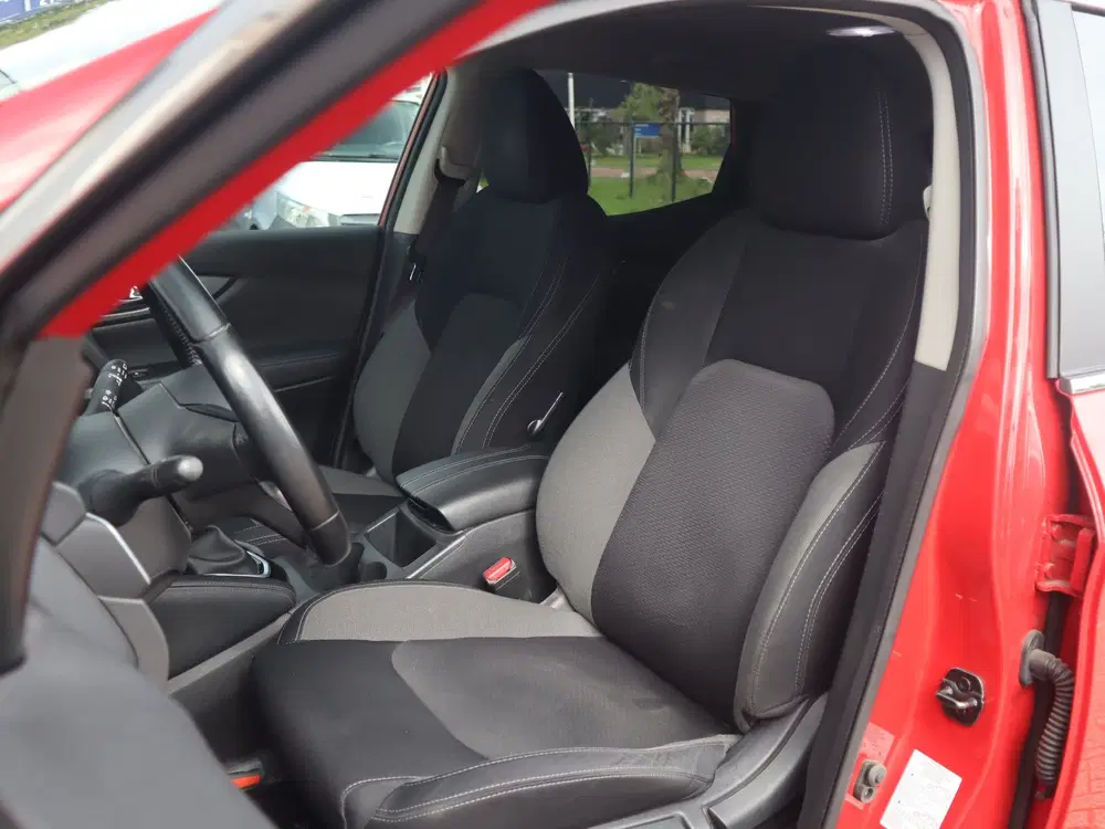 Nissan Qashqai 1.3 DIG-T 160pk Tekna DCT uit 2019, foto 6