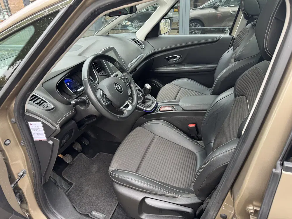 Renault Grand Scenic Grand Scénic 1.3 TCe Bose 7p. HEAD UP-PANO uit 2019, foto 9