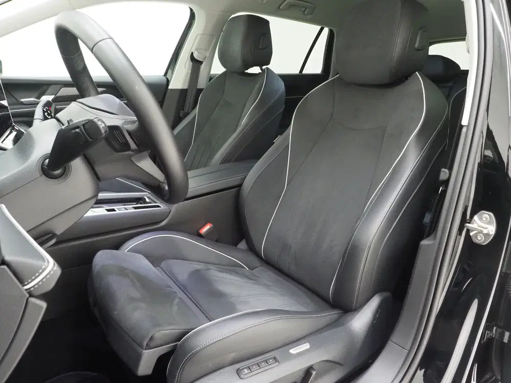 Volkswagen Passat 1.5 eHybrid Business uit 2026, foto 4