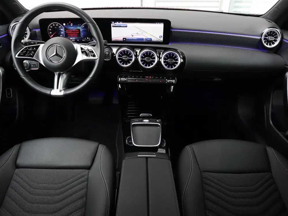 Mercedes-Benz A-Klasse 250 e Star Edition Luxury Line l Trek uit 2025, foto 13