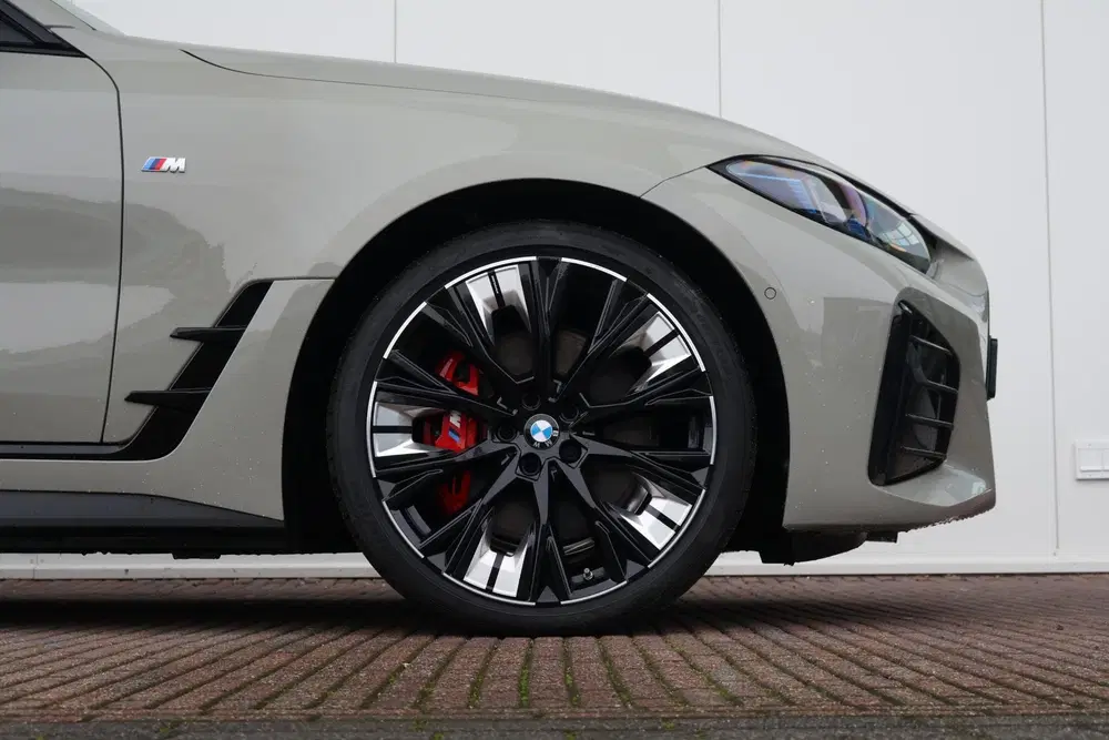 BMW i4 M60 84 kWh uit 2026, foto 6