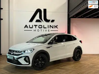 Volkswagen Taigo 1.5 TSI 3xR-Line PANO CAM CARPLAY IQ LED uit 2023