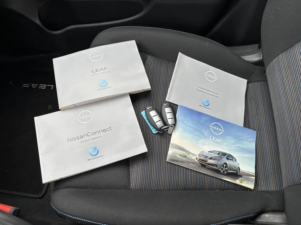 Nissan Leaf N-Connecta 40 kWh l voorstoelen verwarmd l uit 2023, foto 15