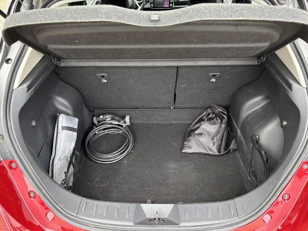 Nissan Leaf N-Connecta 40 kWh l voorstoelen verwarmd l uit 2023, foto 9