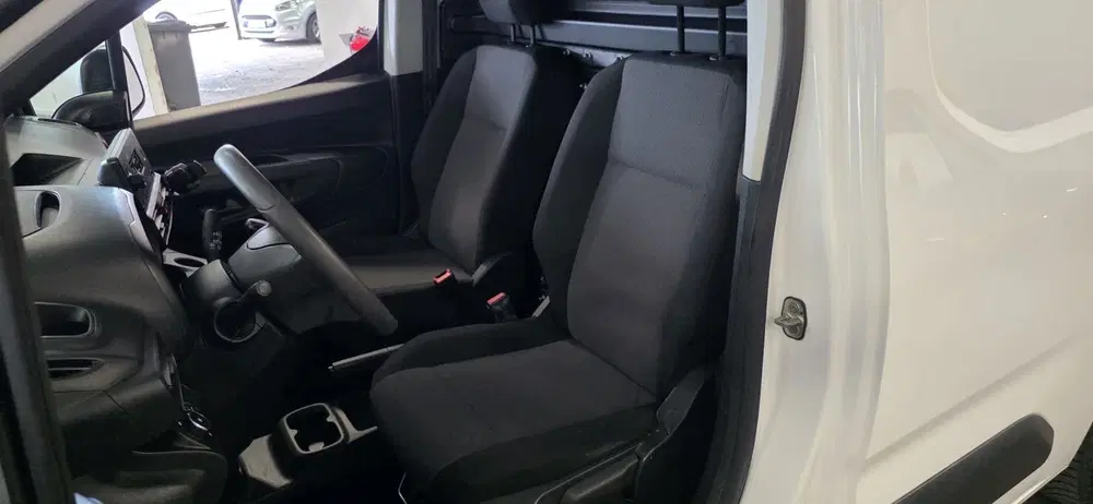 Opel Combo 1.6D L1H1 Edition uit 2019, foto 3